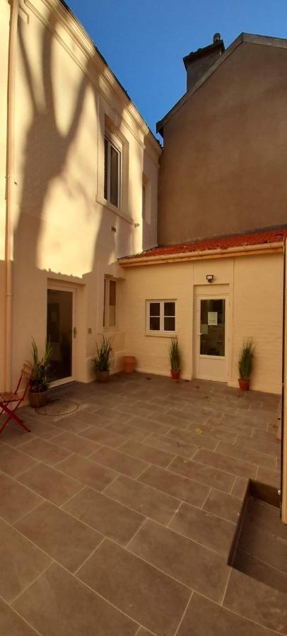 Suite Grand Siecle Ch - Reims Centre Ville Экстерьер фото